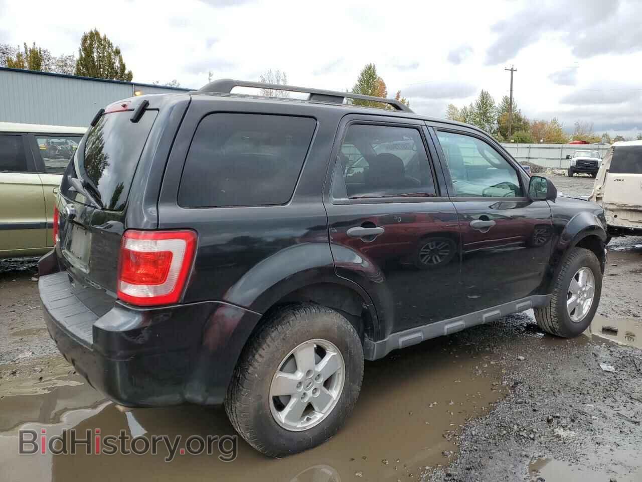 2011 FORD ESCAPE - VIN: 1FMCU9D79BKB74536 - Фото 3