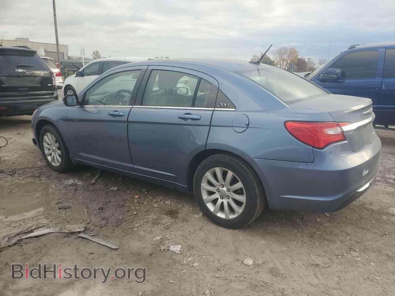 2011 CHRYSLER 200 - VIN: 1C3BC1FB9BN575948 - Фото 2