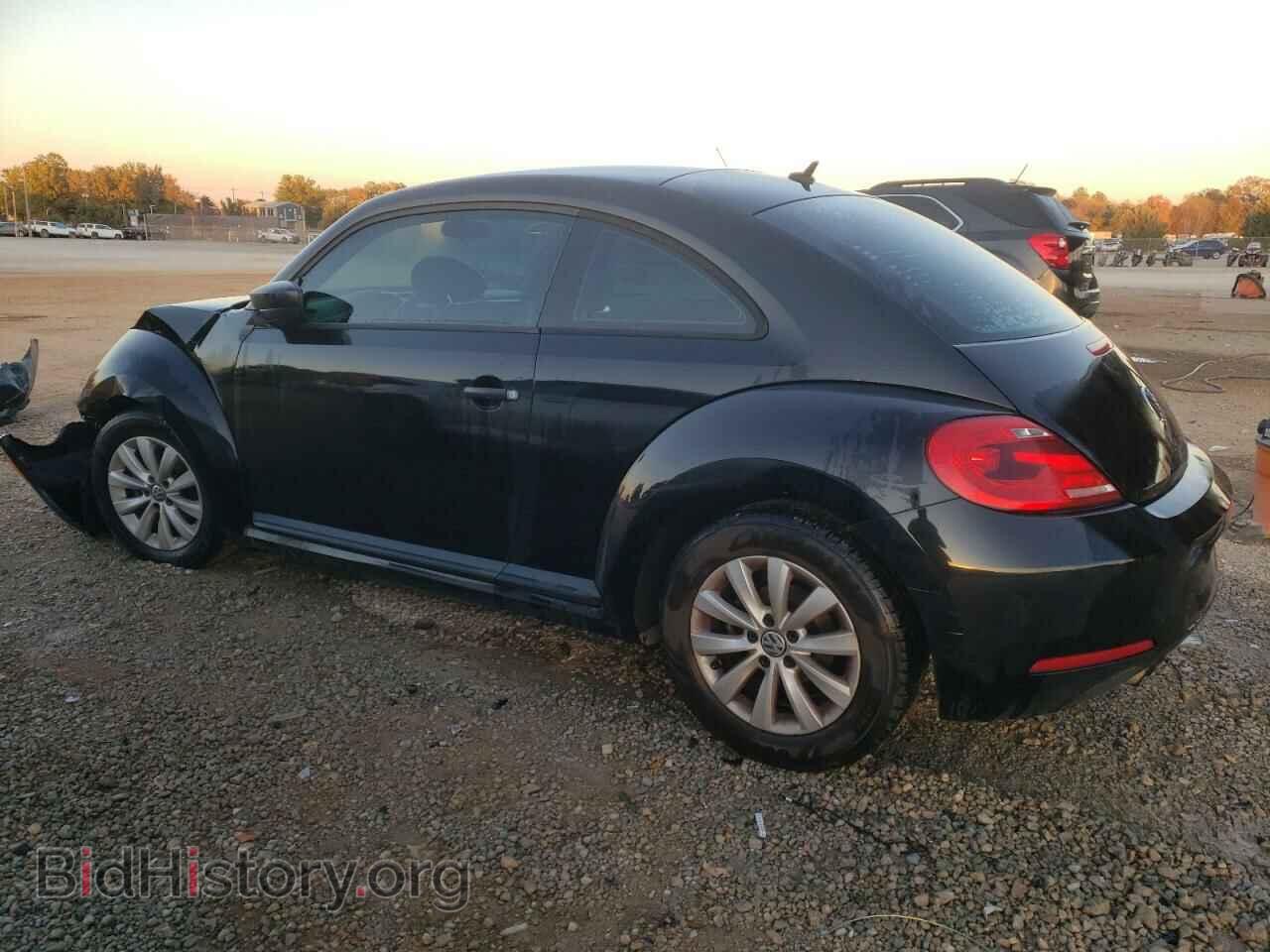 2014 VOLKSWAGEN BEETLE - VIN: 3VWFP7AT6EM620991 - Фото 2