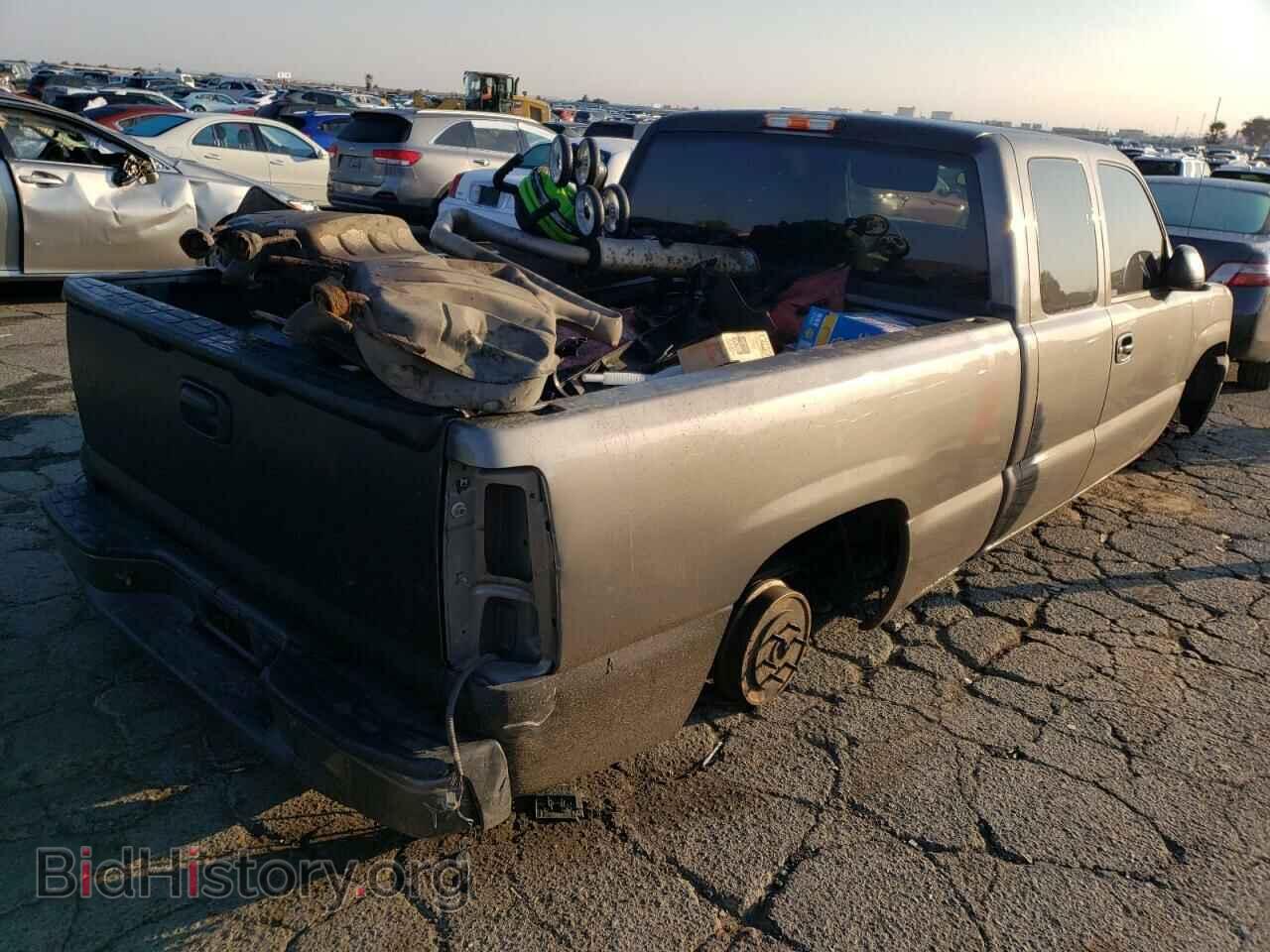 2006 CHEVROLET ALL Models - VIN: 2GCEC19VX61106700 - Фото 3