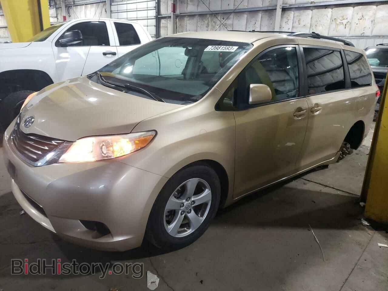 Photo 5TDKK3DC0CS205053 - TOYOTA All Models 2012