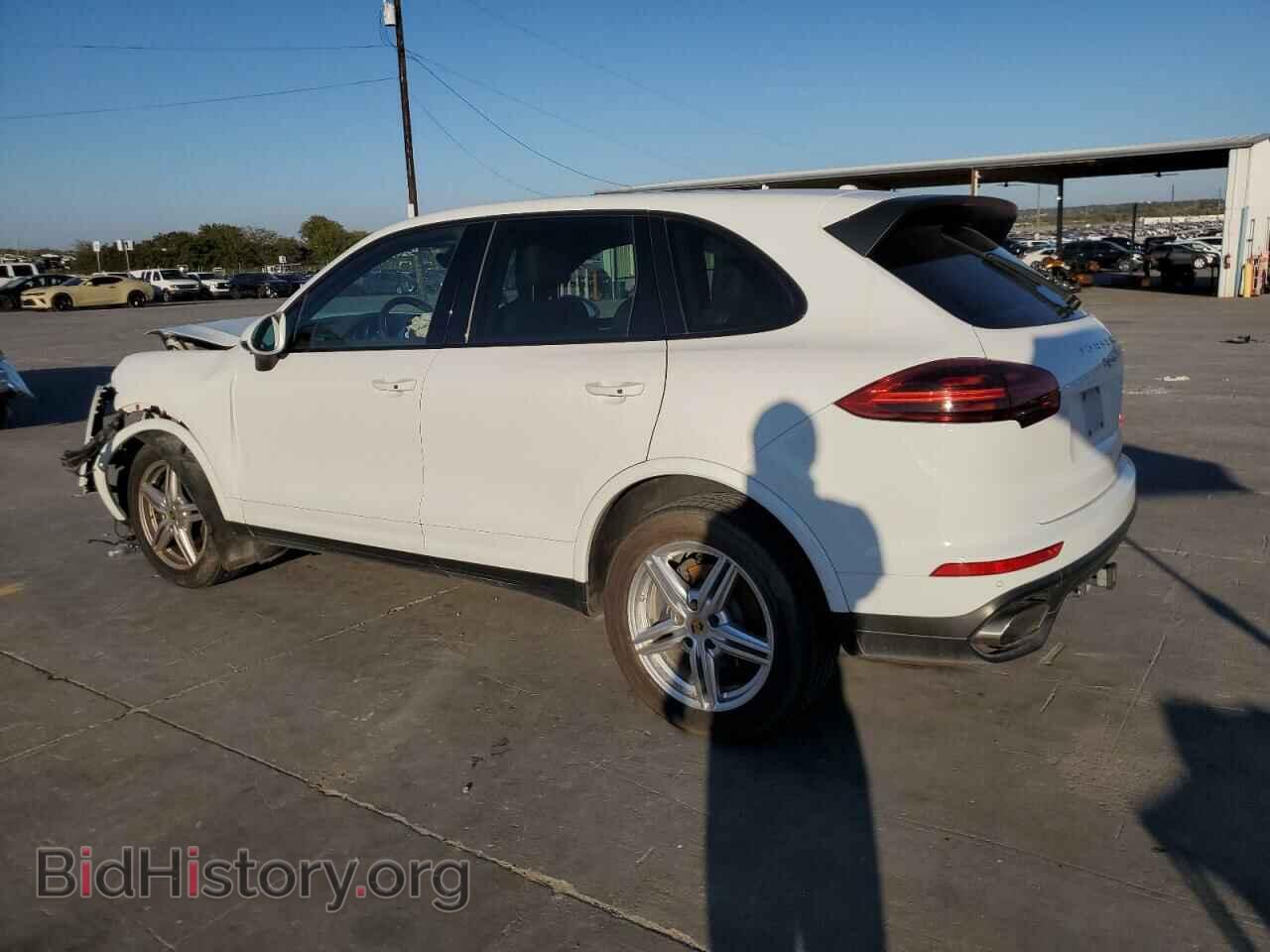 2017 PORSCHE CAYENNE - VIN: WP1AA2A29HKA85173 - Фото 2