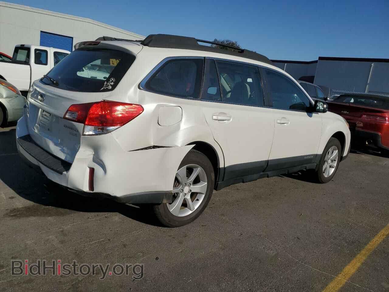 2014 SUBARU OUTBACK - VIN: 4S4BRBAC5E3217306 - Фото 3
