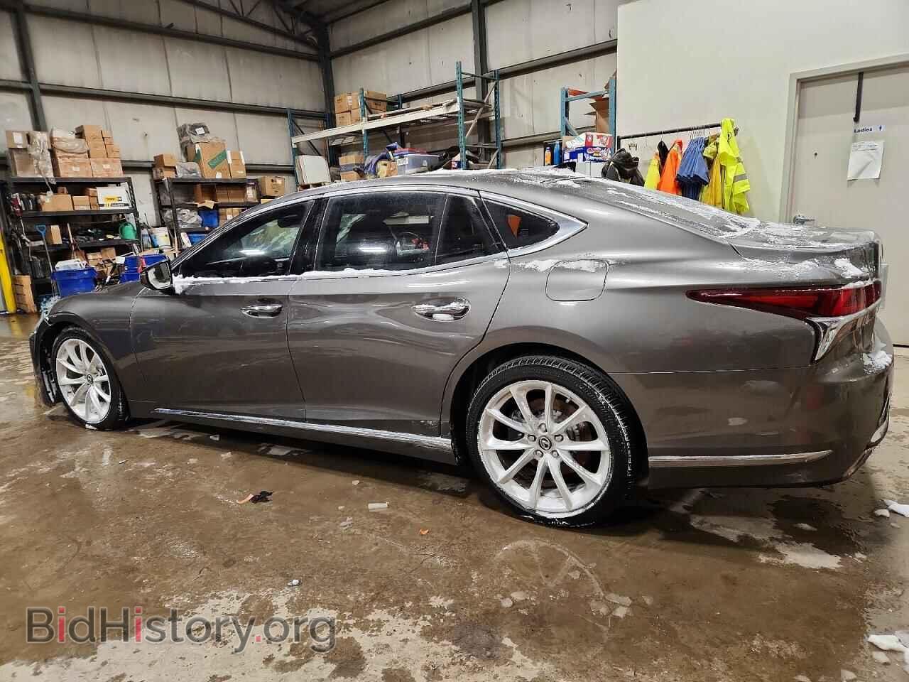 2018 LEXUS LS500 - VIN: JTHC5LFF2J5000595 - Photo 2