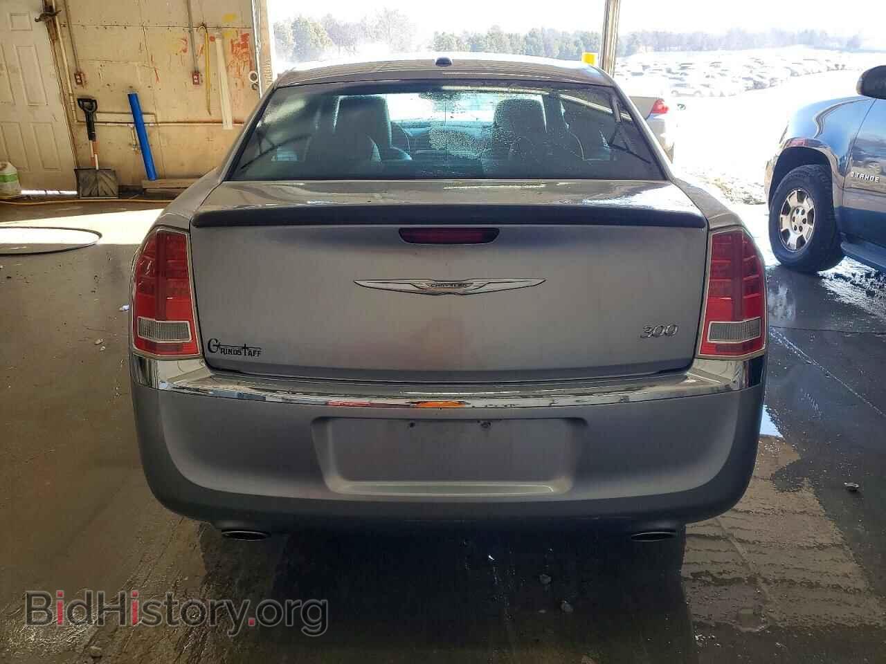 2014 CHRYSLER 300 - VIN: 2C3CCAAG7EH138857 - Фото 6