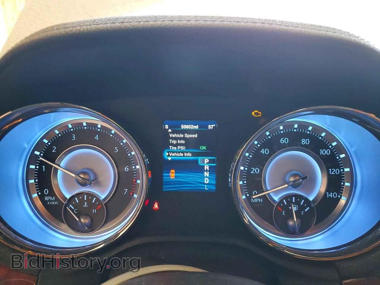 2014 CHRYSLER 300 - VIN: 2C3CCAAG7EH138857 - Фото 9