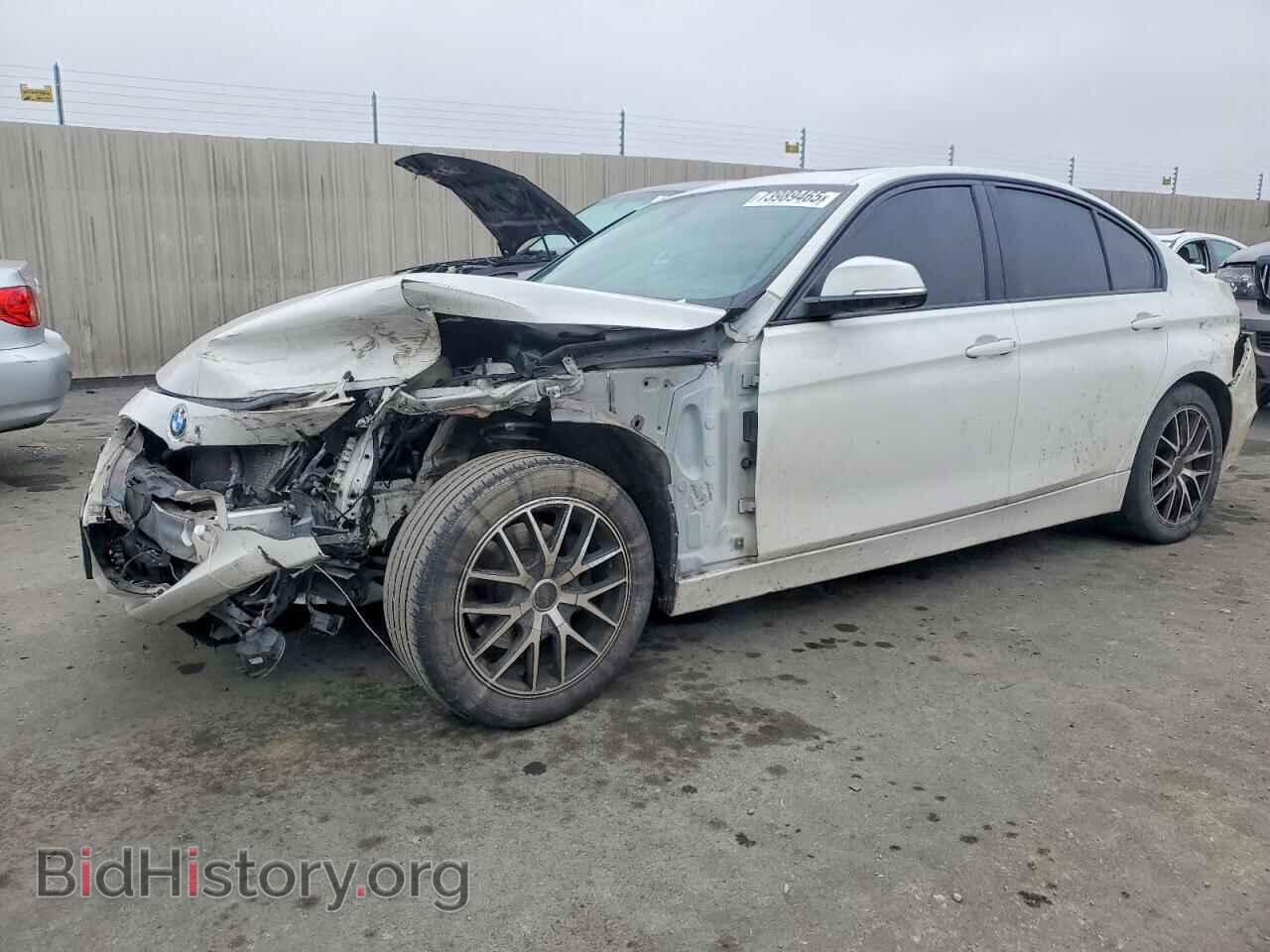 Photo WBA3C1C50FP853934 - BMW 3 SERIES 2015