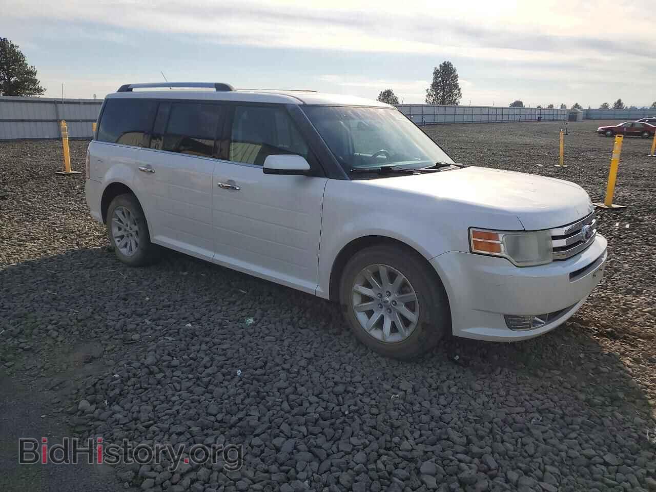 2011 Ford FLEX (VIN 2FMHK6CC1BBD27977) — photo 4 of 15