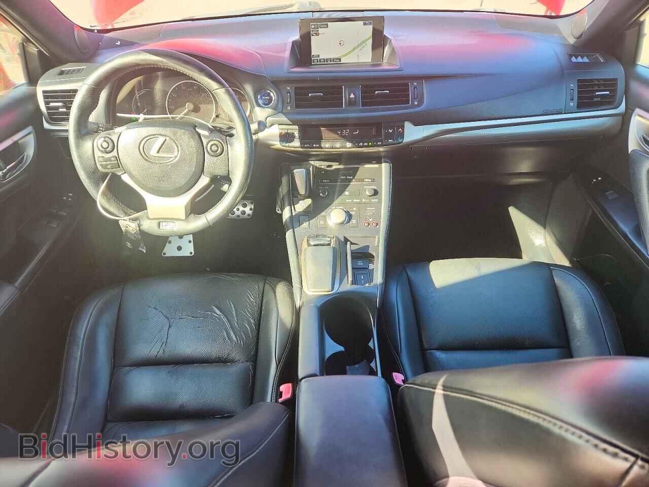 2014 Lexus CT 200 (VIN JTHKD5BH9E2187200) — photo 8 of 14