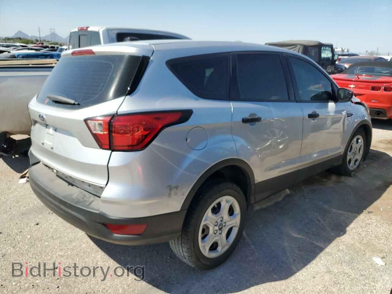 2019 FORD ESCAPE - VIN: 1FMCU0F72KUC05137 - Фото 3