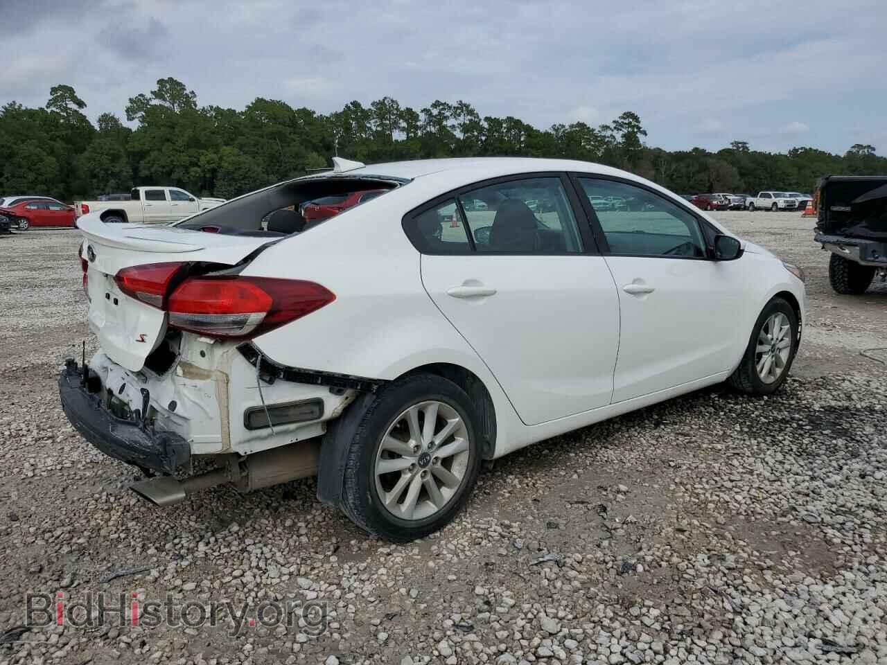 2017 KIA FORTE - VIN: 3KPFL4A75HE102983 - Фото 3
