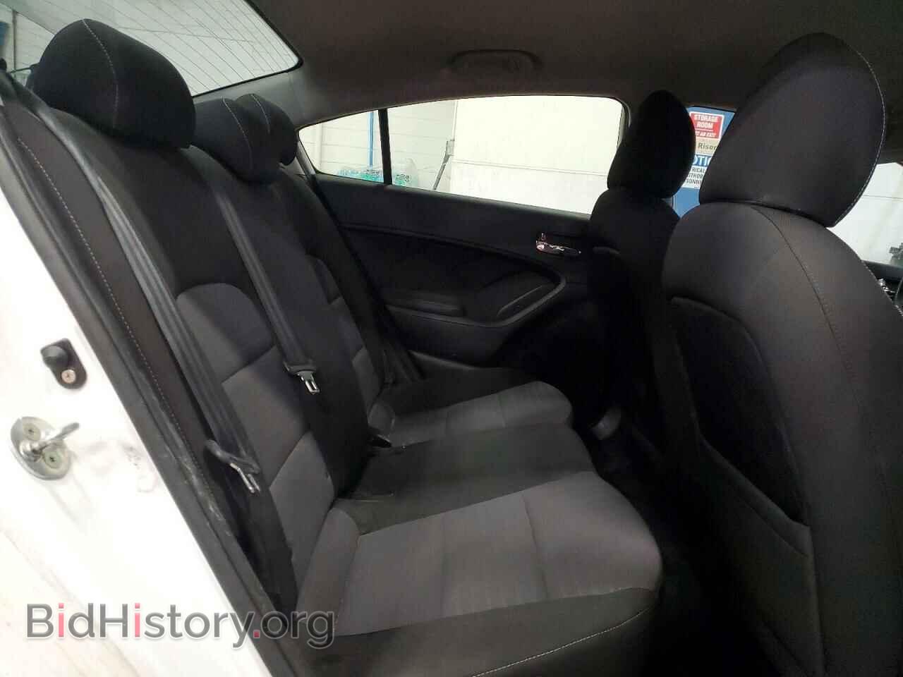 2017 KIA FORTE - VIN: 3KPFL4A75HE019067 - Фото 10