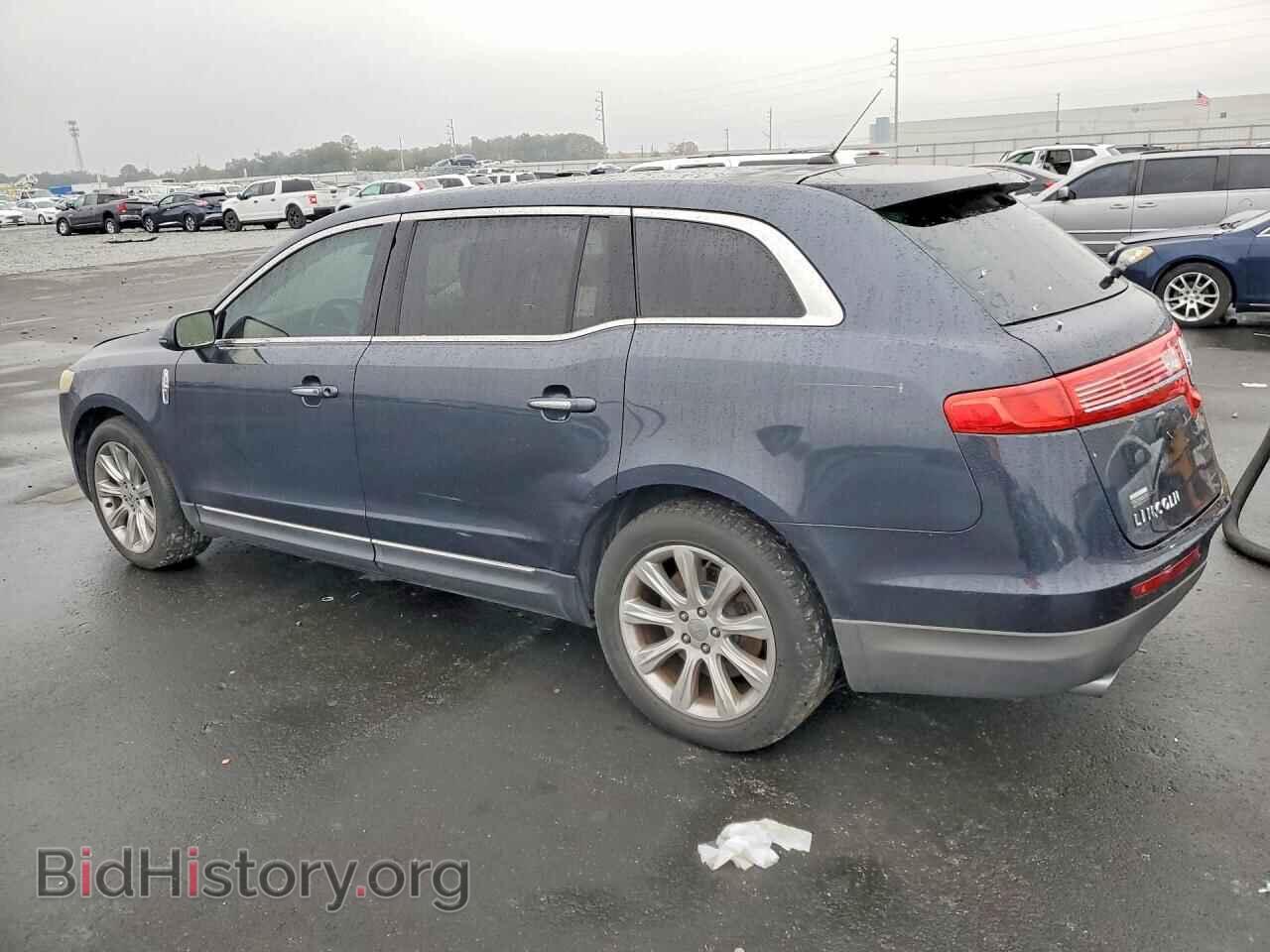 2014 LINCOLN MKT - VIN: 2LMHJ5AT9EBL52098 - Фото 2