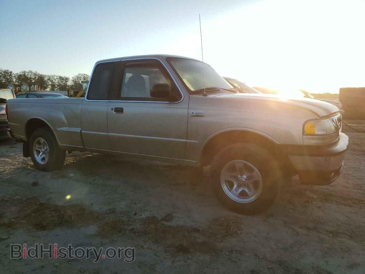 2000 MAZDA B4000 - VIN: 4F4YR16XXYTM15976 - Фото 4