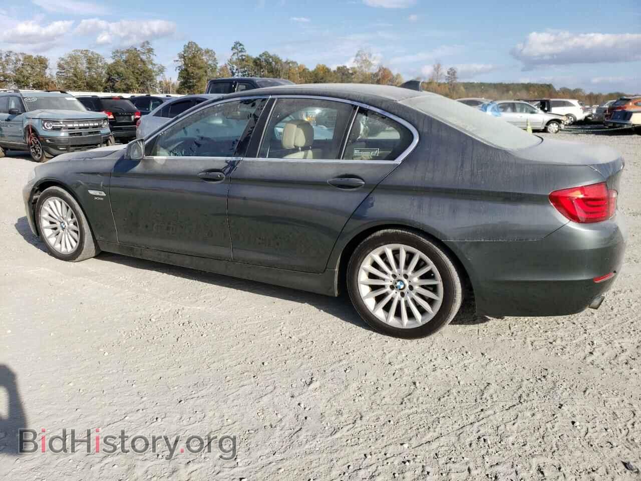 2011 BMW 5 SERIES - VIN: WBAFU7C59BC876935 - Фото 2