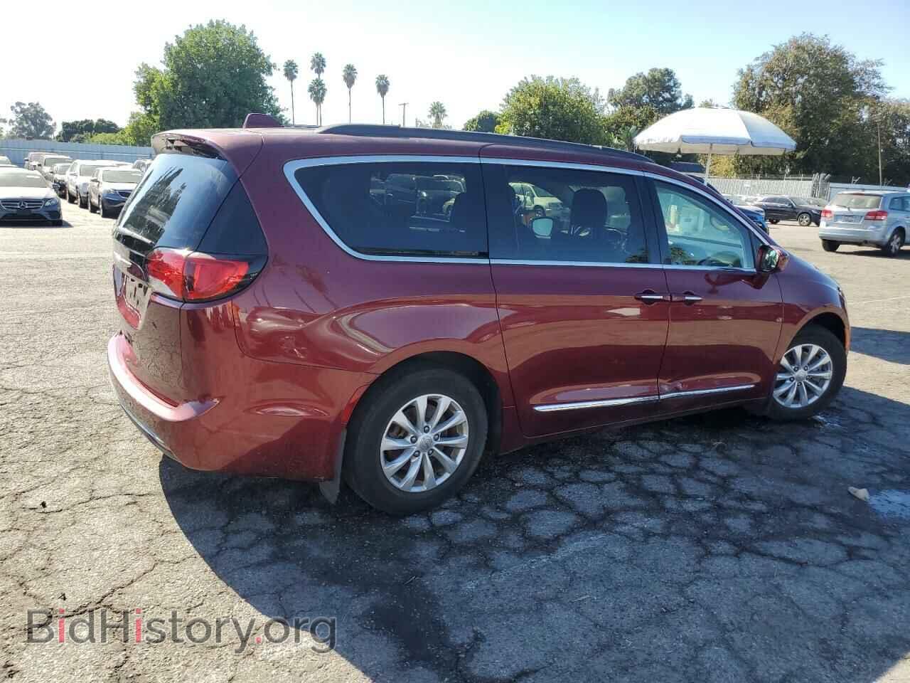 2017 CHRYSLER PACIFICA - VIN: 2C4RC1BG8HR810590 - Photo 3