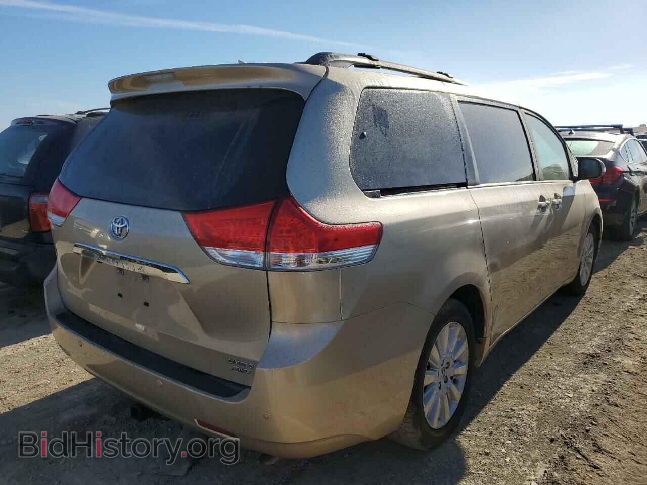 2013 TOYOTA All Models - VIN: 5TDDK3DC1DS057747 - Фото 3