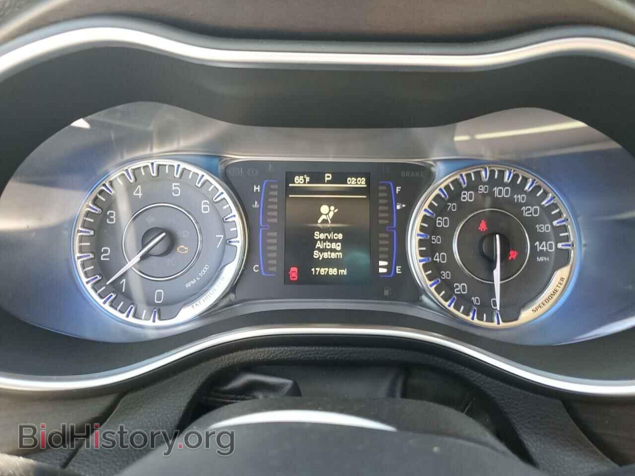 2015 CHRYSLER 200 - VIN: 1C3CCCAB7FN598593 - Фото 9