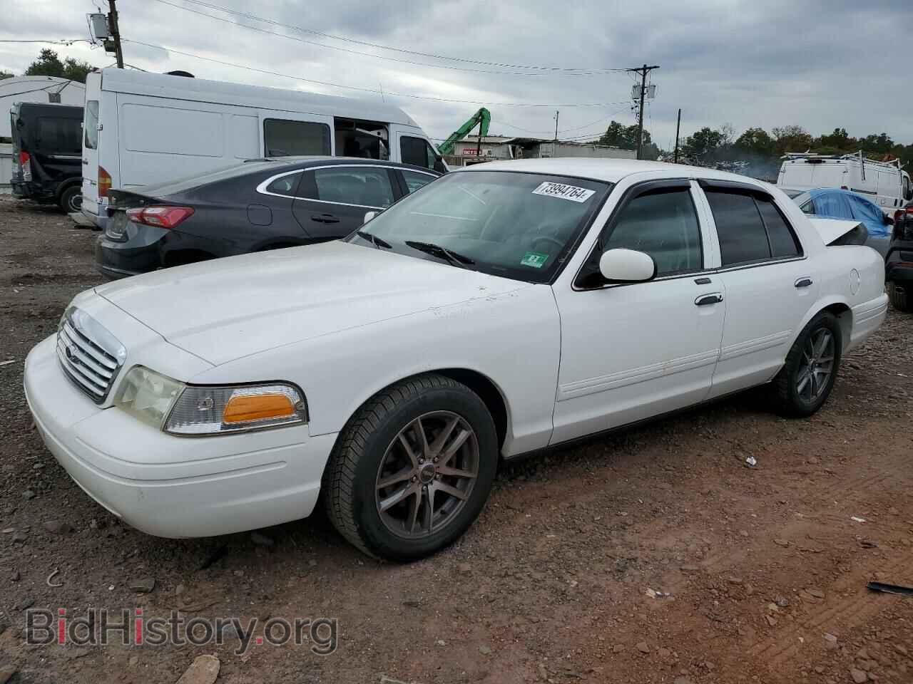 Photo 2FABP7EV7BX141725 - FORD CROWN VIC 2011