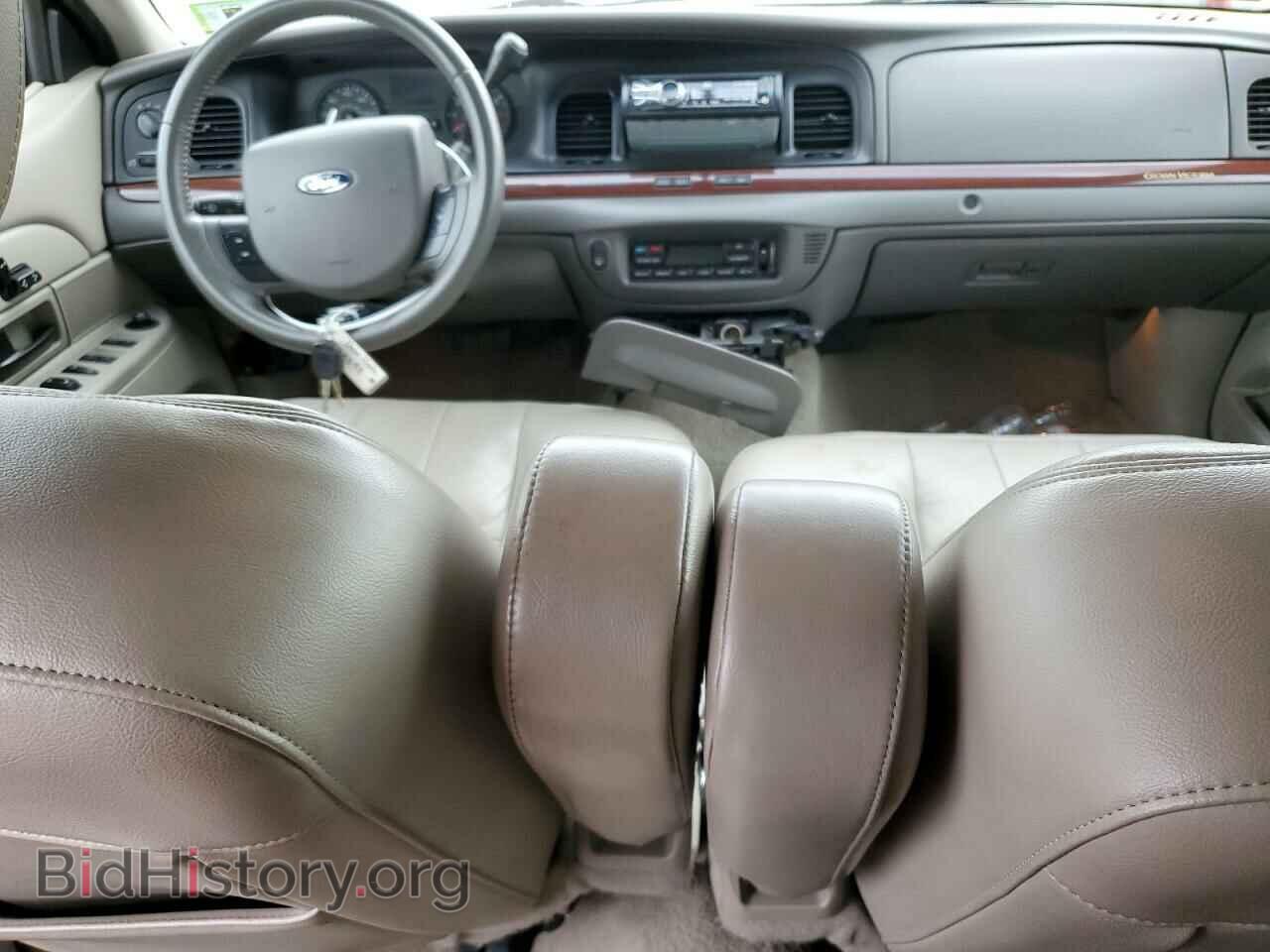 2011 FORD CROWN VIC - VIN: 2FABP7EV7BX141725 - Фото 8