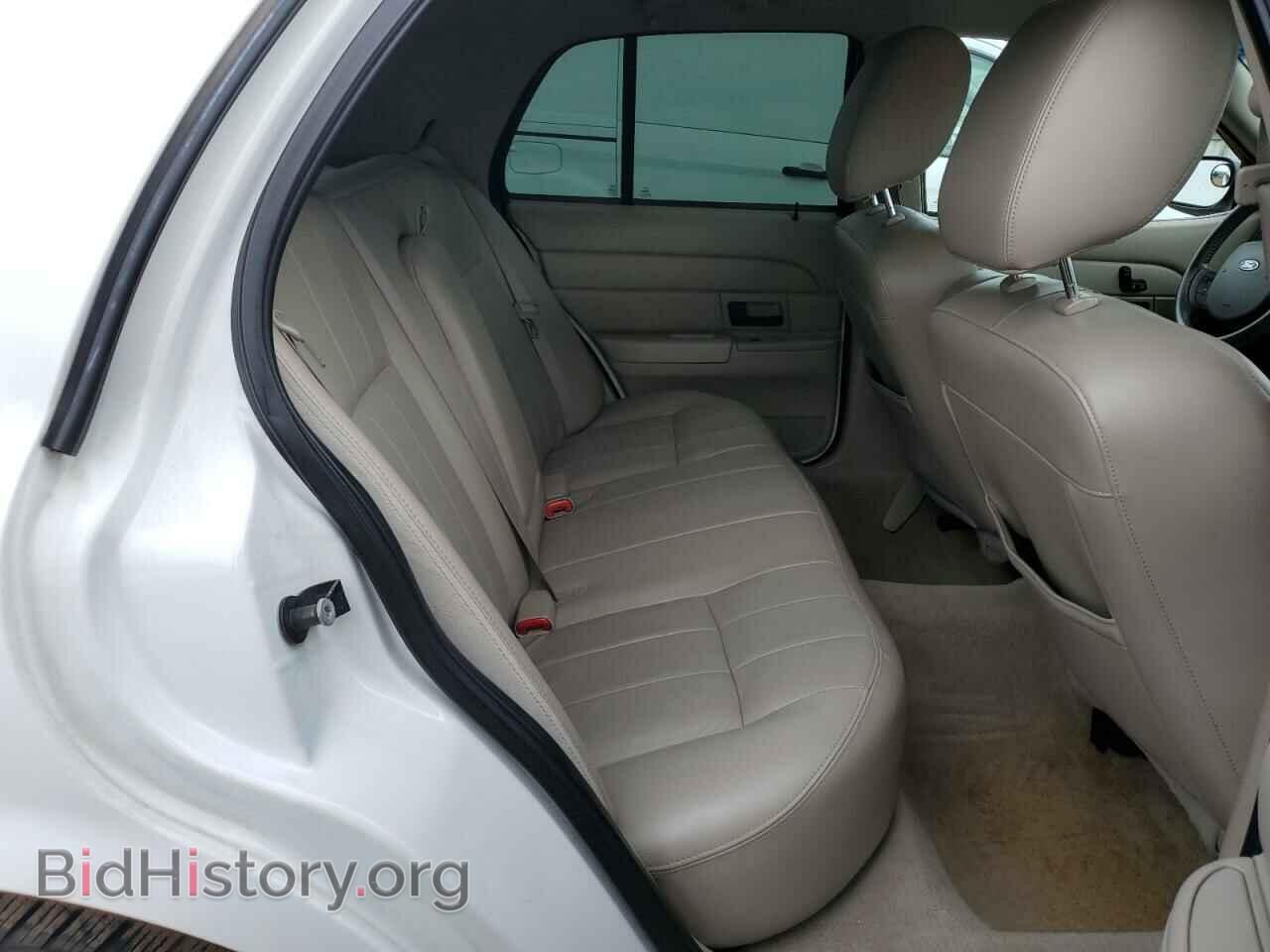 2011 FORD CROWN VIC - VIN: 2FABP7EV7BX141725 - Фото 10