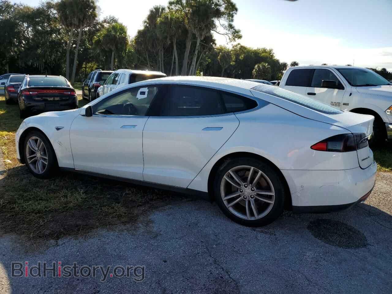 2015 TESLA MODEL S - VIN: 5YJSA1E13FF113982 - Фото 2