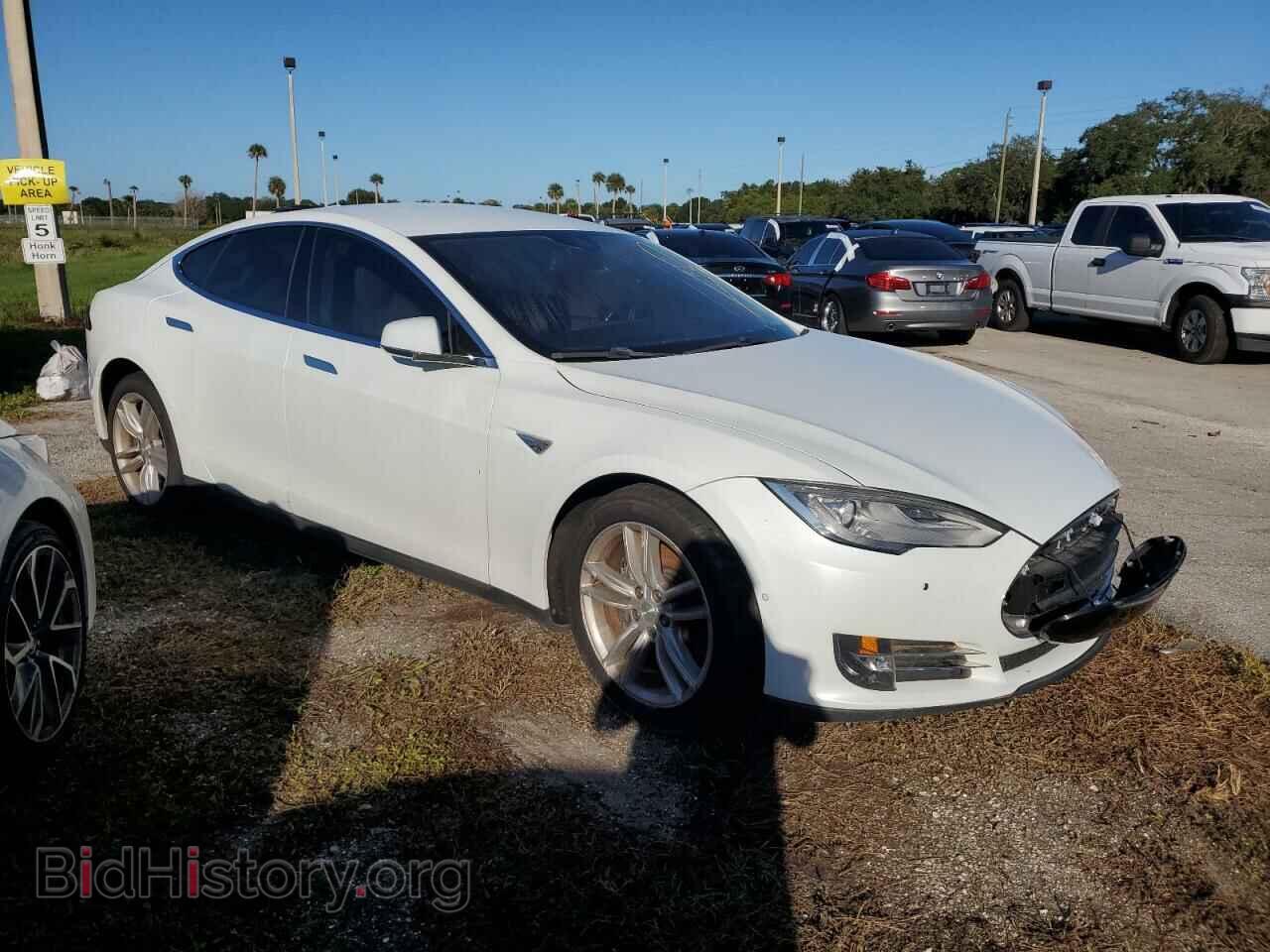 2015 TESLA MODEL S - VIN: 5YJSA1E13FF113982 - Фото 4