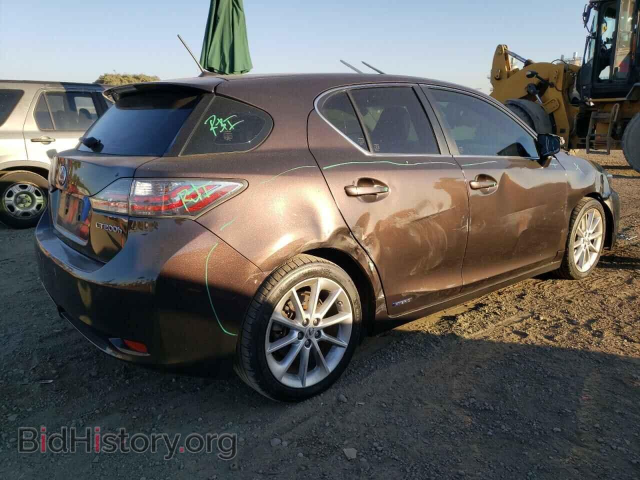 2011 LEXUS CT 200 - VIN: JTHKD5BH5B2026662 - Фото 3
