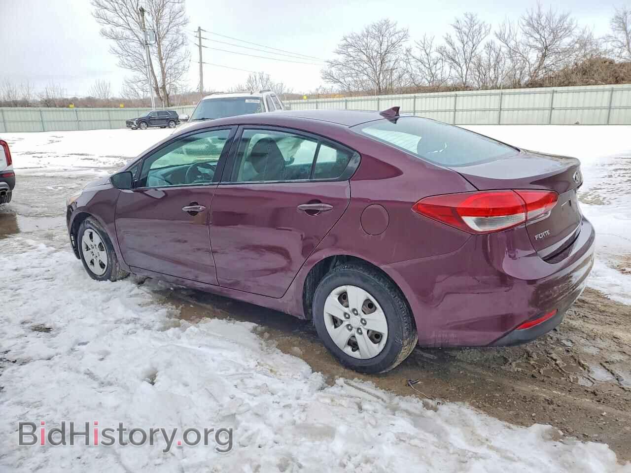2017 KIA FORTE - VIN: 3KPFK4A76HE016729 - Фото 2