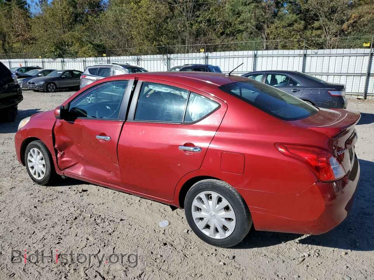 2013 NISSAN VERSA - VIN: 3N1CN7AP4DL882420 - Фото 2