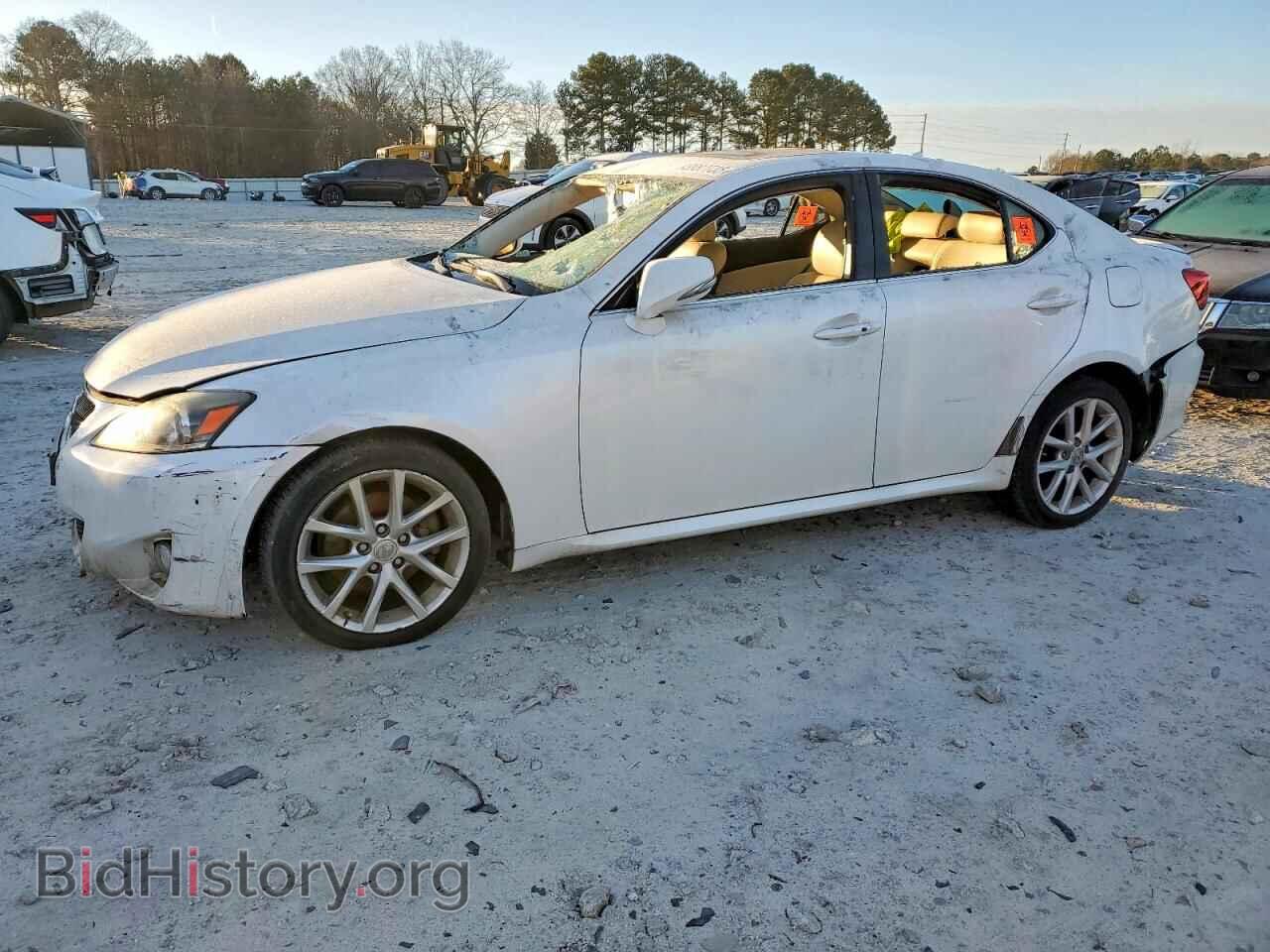 Фотография JTHCF5C26B5051836 - LEXUS IS 2011