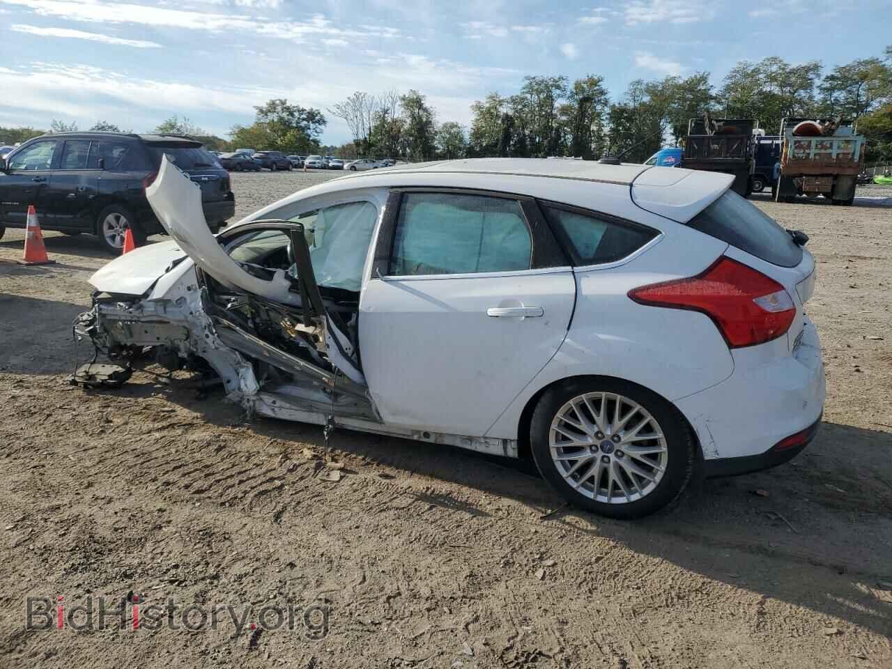 2012 FORD FOCUS - VIN: 1FAHP3M25CL358425 - Фото 2