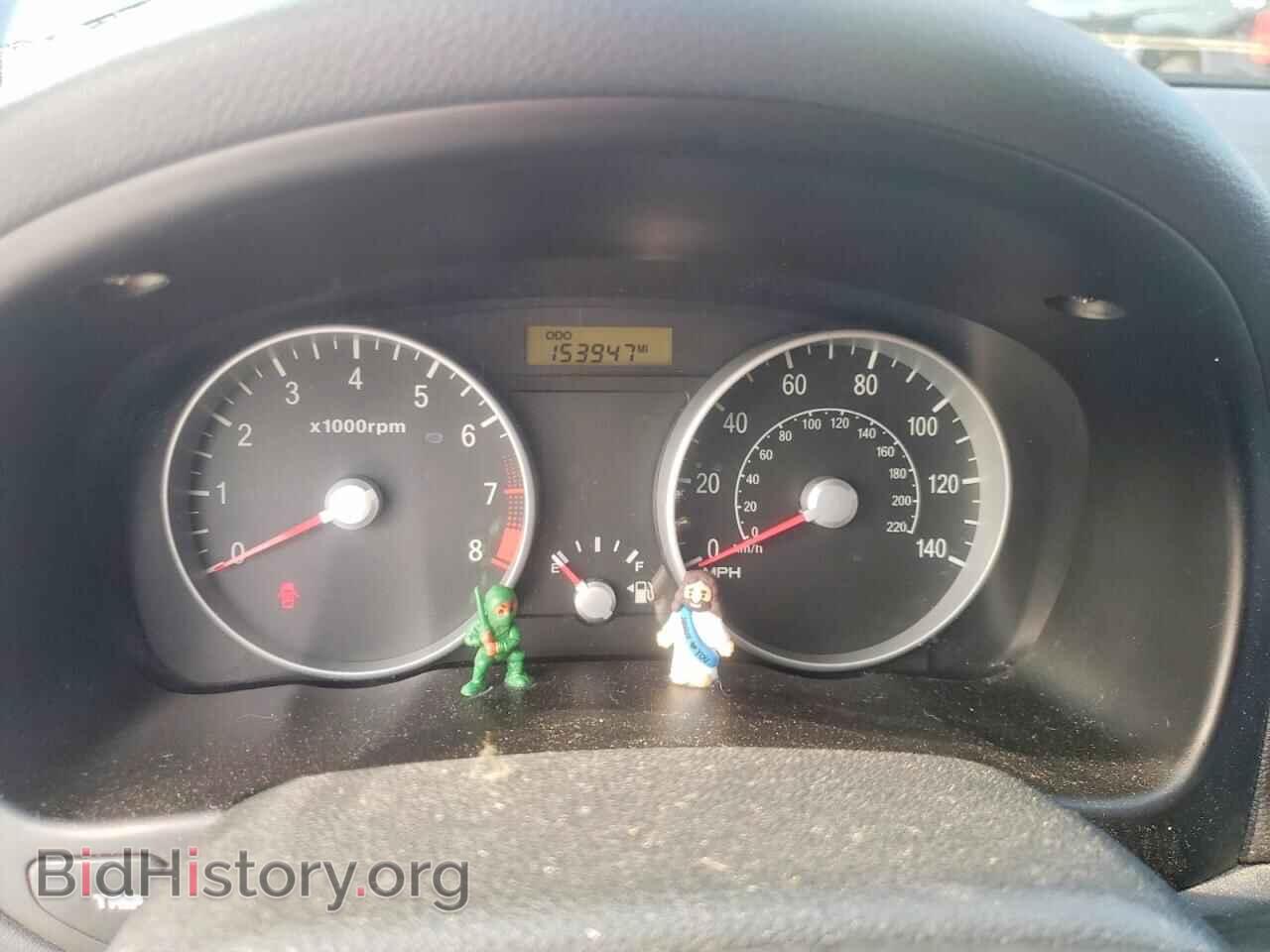 2008 HYUNDAI ACCENT - VIN: KMHCM36C18U104775 - Фото 9