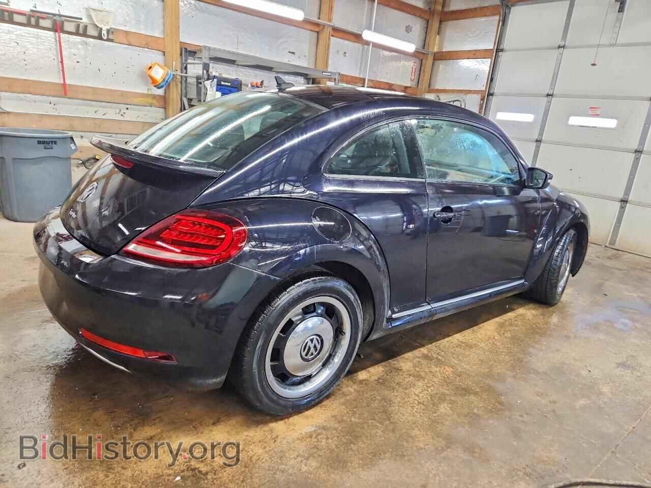 2018 VOLKSWAGEN BEETLE - VIN: 3VWFD7ATXJM706002 - Фото 3