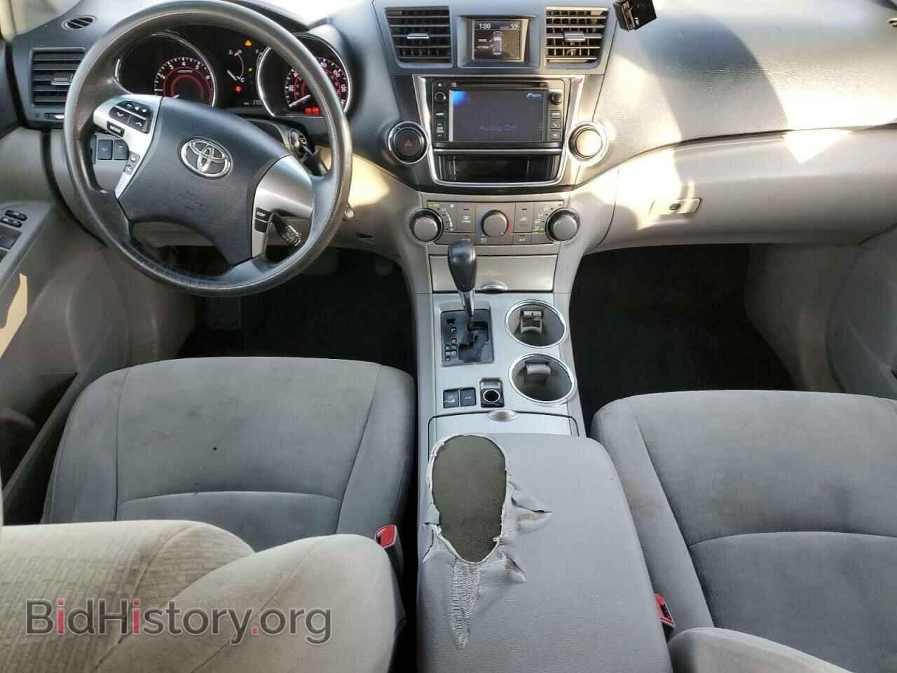 2013 TOYOTA HIGHLANDER - VIN: 5TDBK3EH8DS255226 - Фото 8