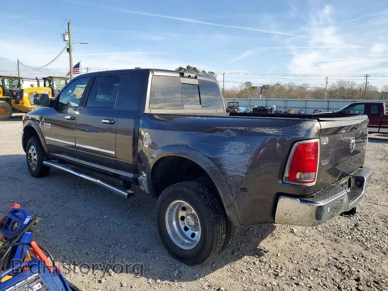 2017 RAM 3500 - VIN: 3C63RRML7HG701726 - Фото 2