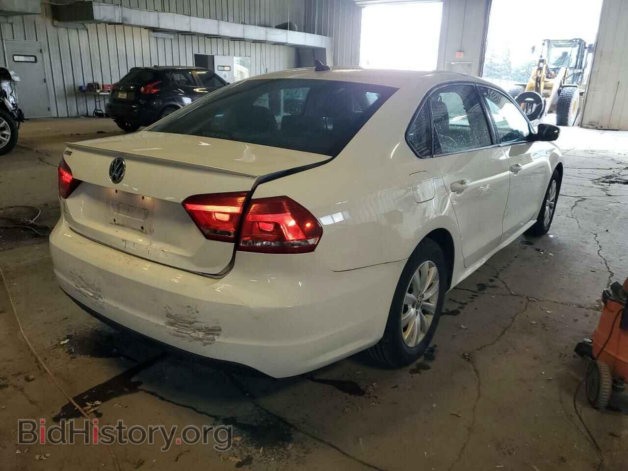 2013 VOLKSWAGEN PASSAT - VIN: 1VWAP7A32DC135127 - Фото 3