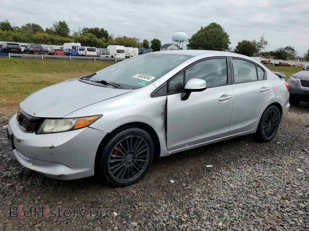 Фотография 19XFB2F57CE330104 - HONDA CIVIC 2012