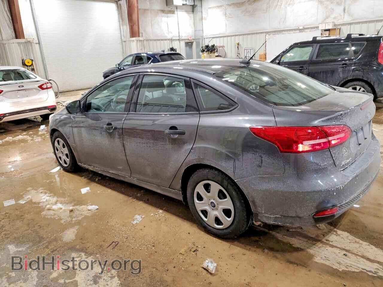 2018 FORD FOCUS - VIN: 1FADP3E23JL227889 - Фото 2