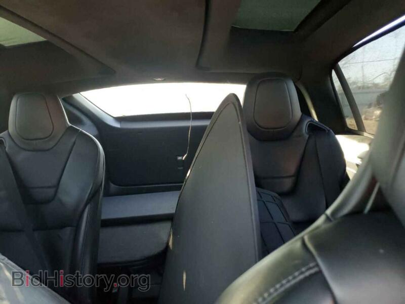 2017 Tesla MODEL X (VIN 5YJXCBE4XHF040743) — photo 10 of 14