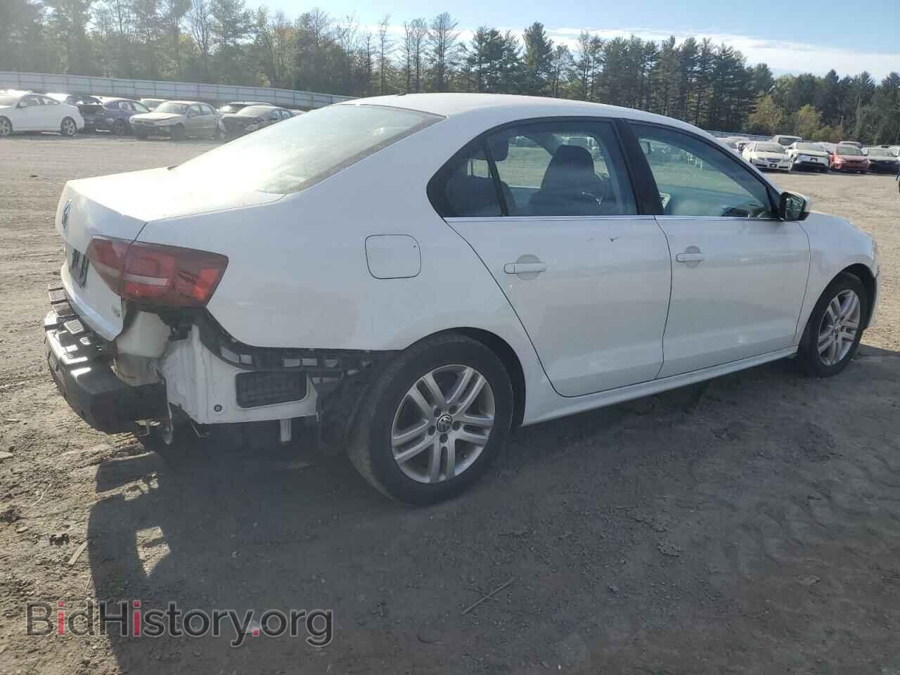 2017 VOLKSWAGEN JETTA - VIN: 3VW2B7AJ6HM236290 - Фото 3