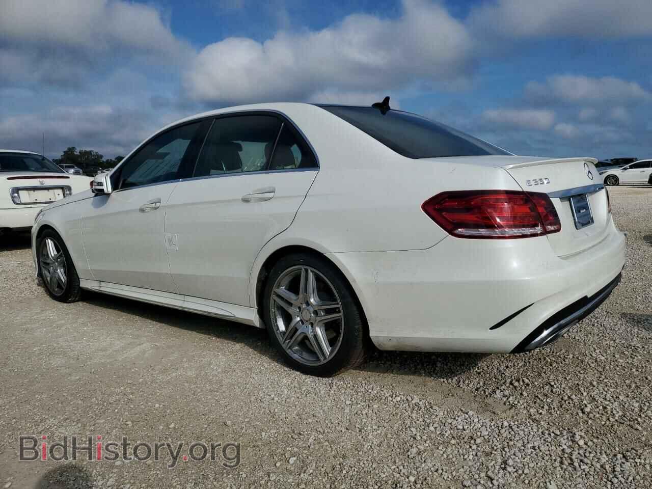 2014 MERCEDES-BENZ E-CLASS - VIN: WDDHF5KB9EA883228 - Фото 2