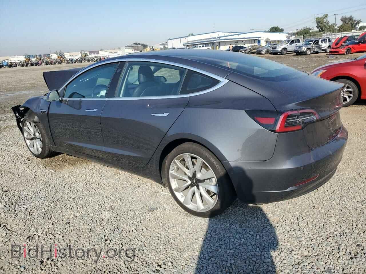 2018 TESLA MODEL 3 - VIN: 5YJ3E1EB2JF185010 - Photo 2
