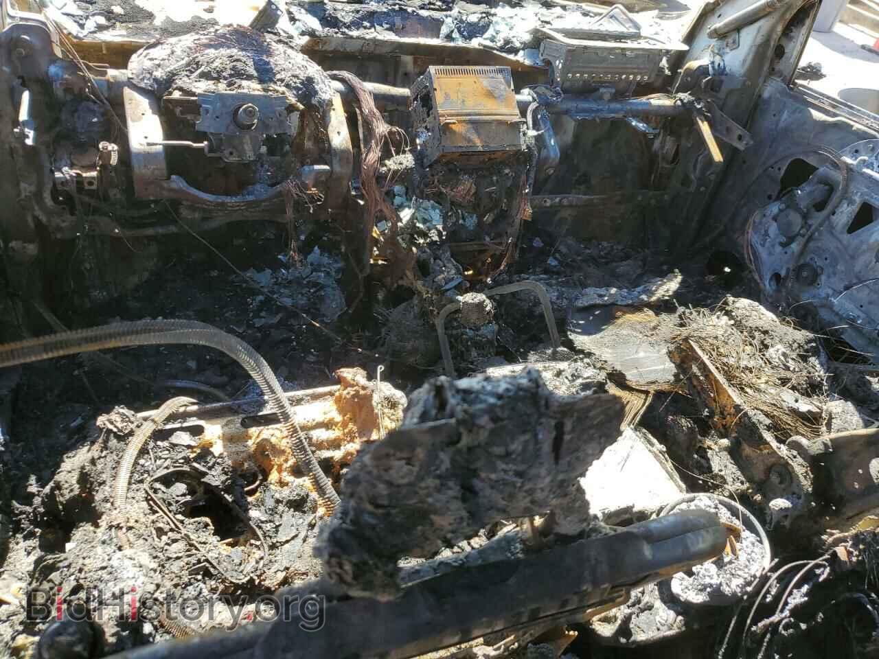 2012 KIA All Models - VIN: KNDMG4C73C6472823 - Фото 8
