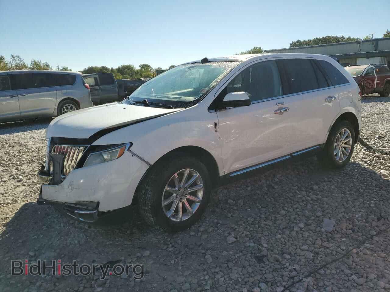 Фотография 2LMDJ8JK8BBJ22930 - LINCOLN MKX 2011