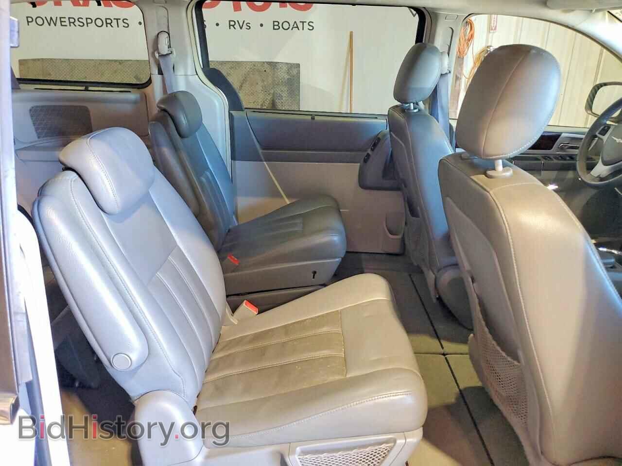2010 CHRYSLER MINIVAN - VIN: 2A4RR5D16AR240748 - Фото 11