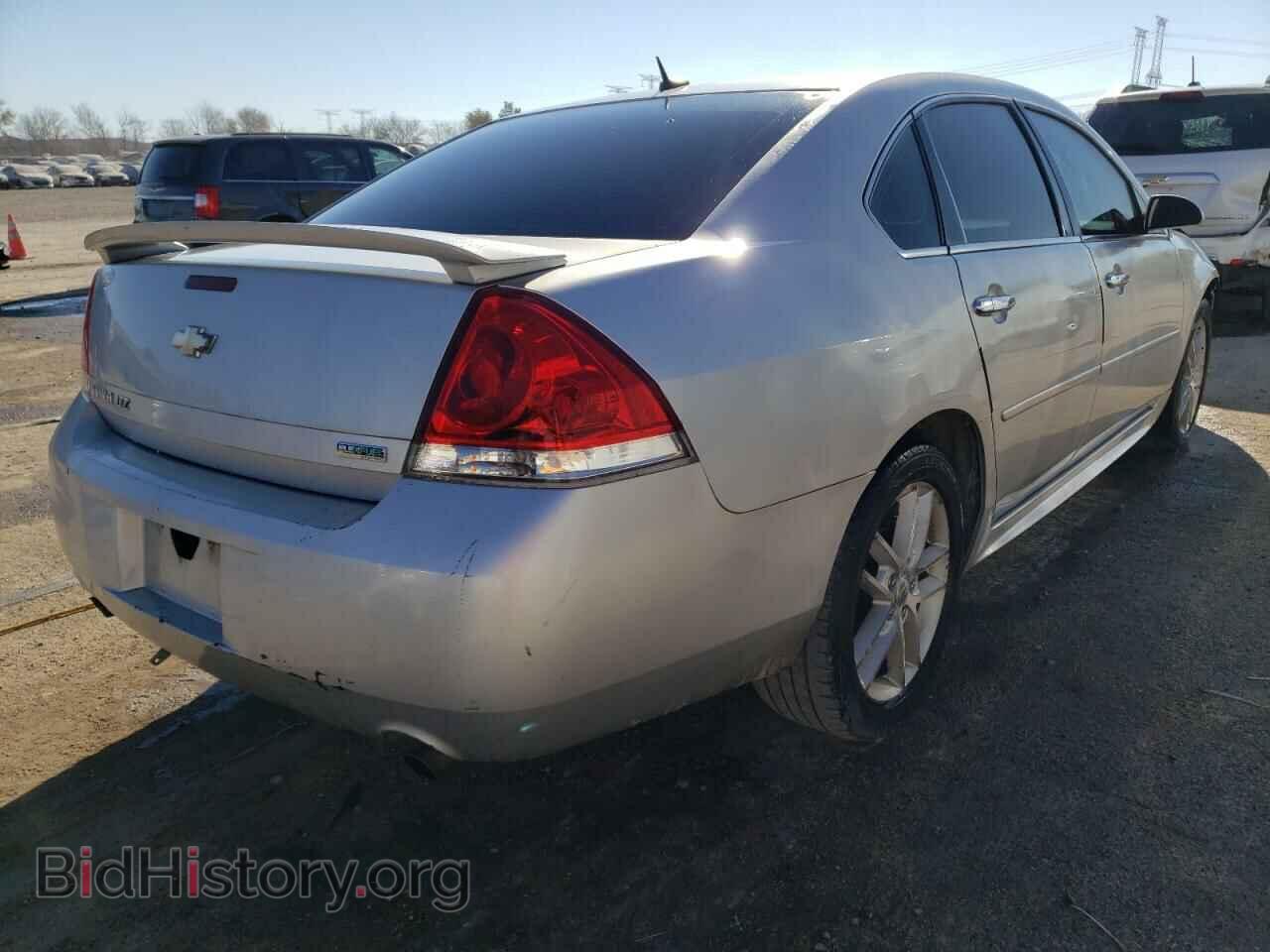 2012 CHEVROLET IMPALA - VIN: 2G1WC5E34C1136778 - Фото 3