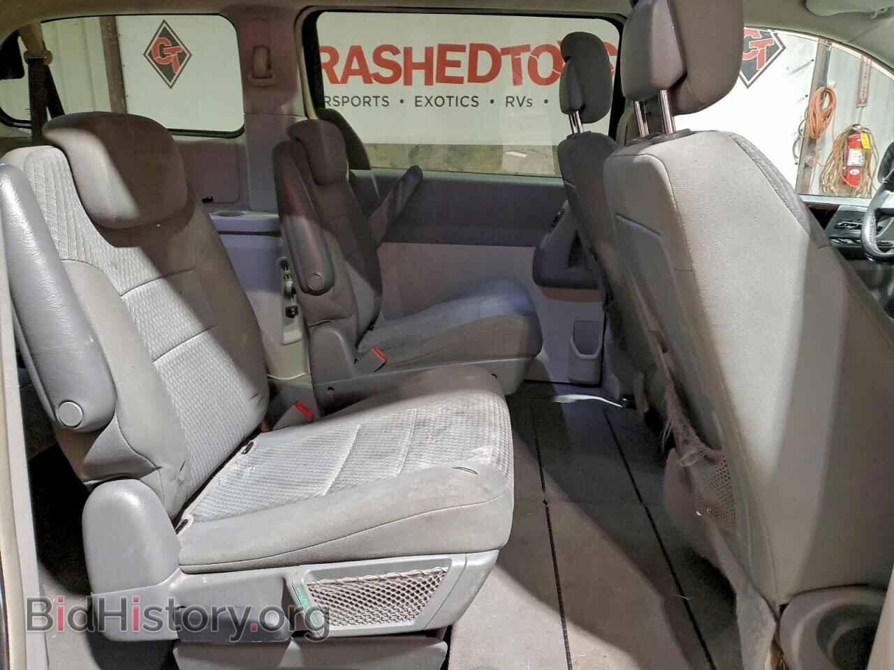 2010 CHRYSLER MINIVAN - VIN: 2A4RR5D17AR310631 - Photo 11