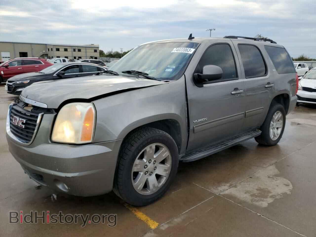 Photo 1GKS1CE01CR181758 - GMC YUKON 2012
