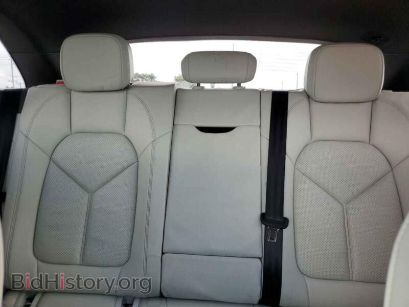 2016 Porsche MACAN (VIN WP1AB2A52GLB46444) — фото 10 из 14